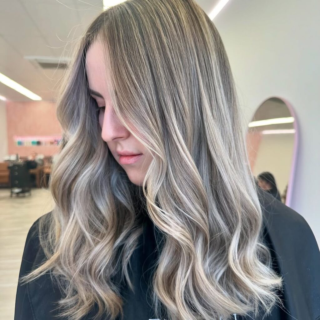 20 Trending Winter Hair Colors for Blondes in 2025 21 19 pic