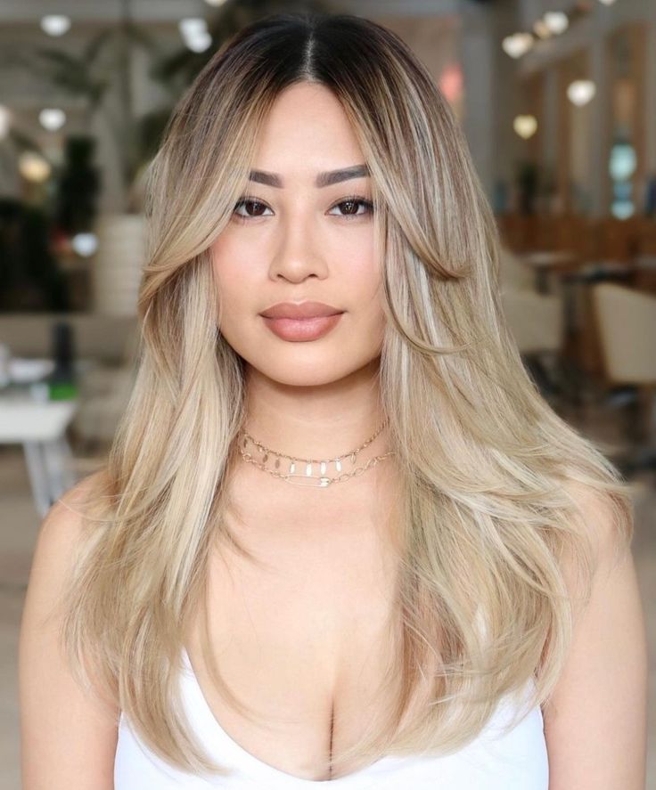 10+ Short Layered Haircuts With Bangs for a Fresh New Look 12 p 10 5