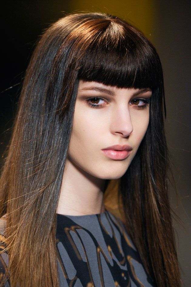 30 Stunning Straight Hairstyles That Will Define 2025 Trends 12 p 10