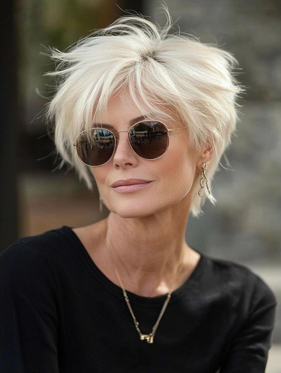 Pixie Haircuts for Fine Hair: 15+ Stylish Looks to Add Volume and Confidence 16 p 14 2