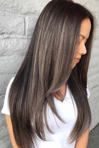 30 Stunning Straight Hairstyles That Will Define 2025 Trends 4 p 2
