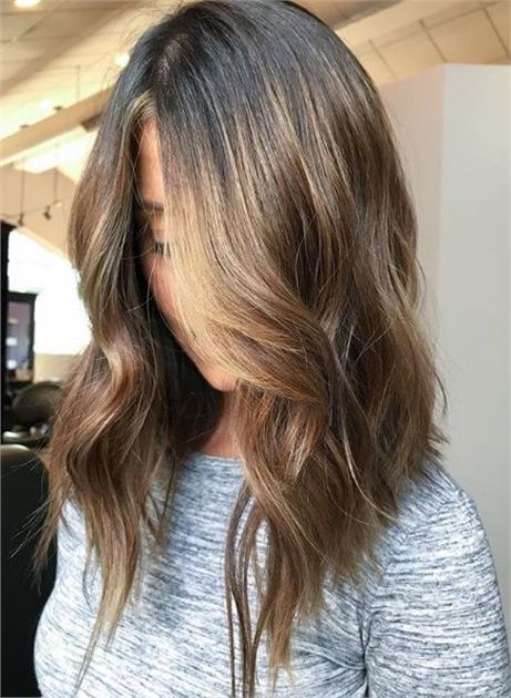 30 Stunning Straight Hairstyles That Will Define 2025 Trends 10 p 8