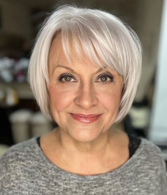 15+ Best Wash and Wear Hairstyles for Older Women (Low-Maintenance & Stylish) 11 p 9 2