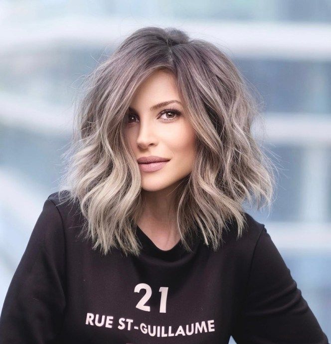 15+ Thick Wavy Haircuts That Will Transform Your Look in 2025 2 984e3db7b5881c22314ad607965673e2