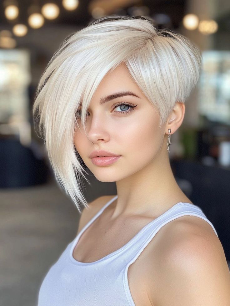 15+ Trendsetting Pixie Haircut Ideas for a Bold and Modern Look 18 15+ Trendsetting Pixie Haircut Ideas for a Bold and Modern Look