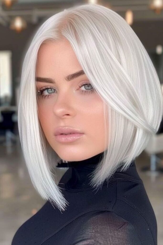 15+ Feathered Bob Hairstyles That Add Volume, Style & Elegance 3 p 1 46