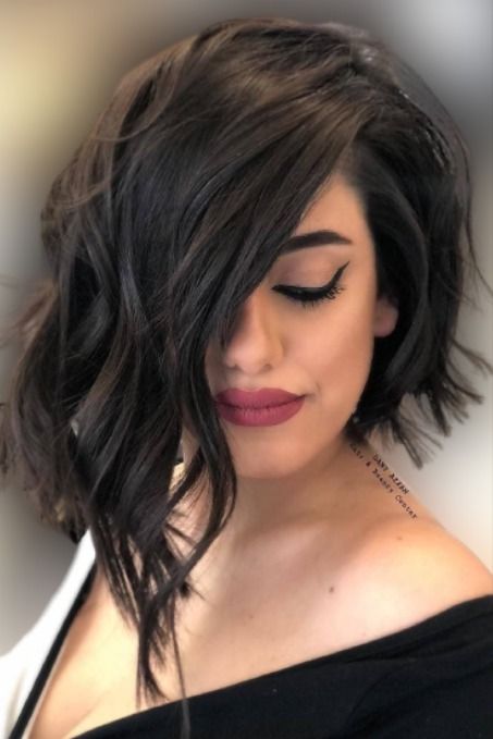 15+ French Bob Haircuts: A Timeless Blend of Chic and Modern 12 p 10 19
