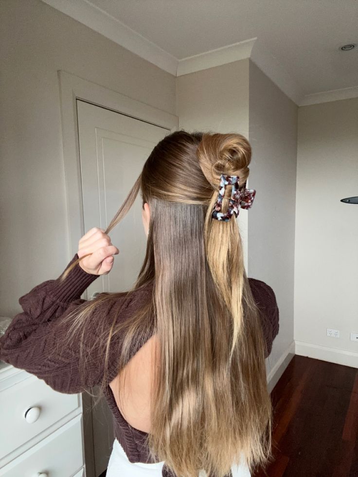 20+ Straight Hairstyles to Try for a Sleek and Modern Look in 2025 12 p 10 9