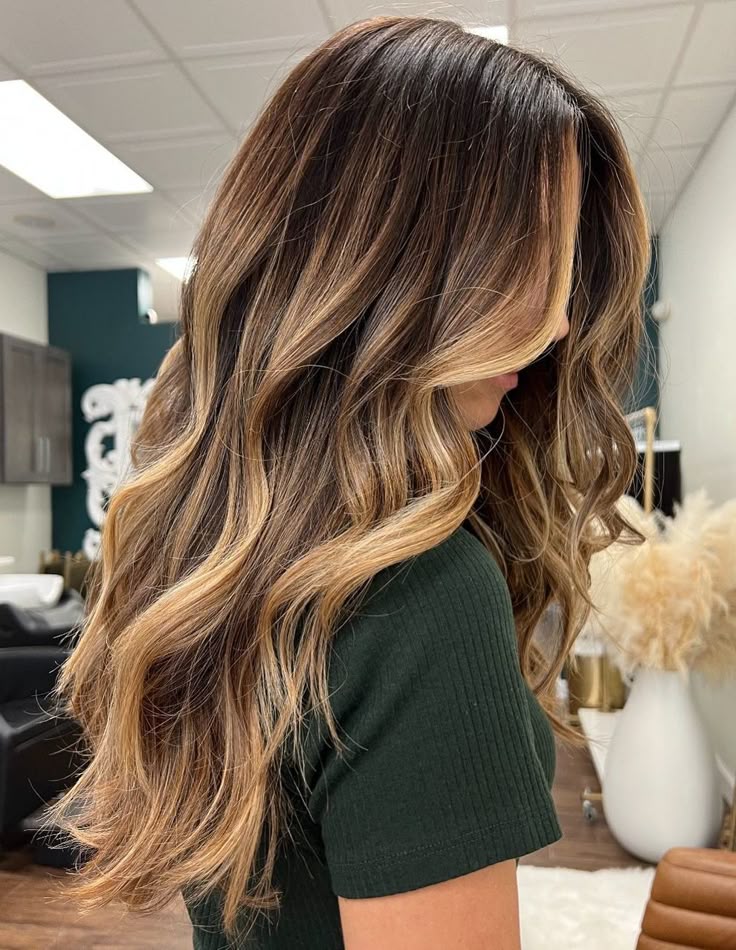 15+ Stunning Caramel Highlights on Brown Hair Ideas to Try in 2025 13 p 11 10