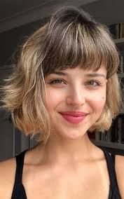 15+ French Bob Haircuts: A Timeless Blend of Chic and Modern 13 p 11 18