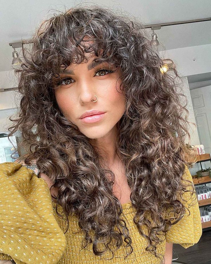 15+ Short Curly Hairstyles Ideas to Rock Your Natural Curls in 2025 13 p 11 3