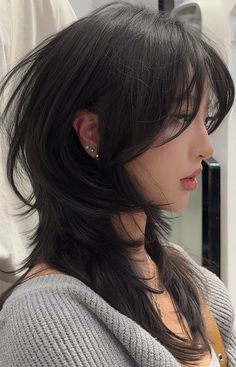 15+ Stunning Wolf Haircut Ideas for Every Style in 2025 14 p 12 2