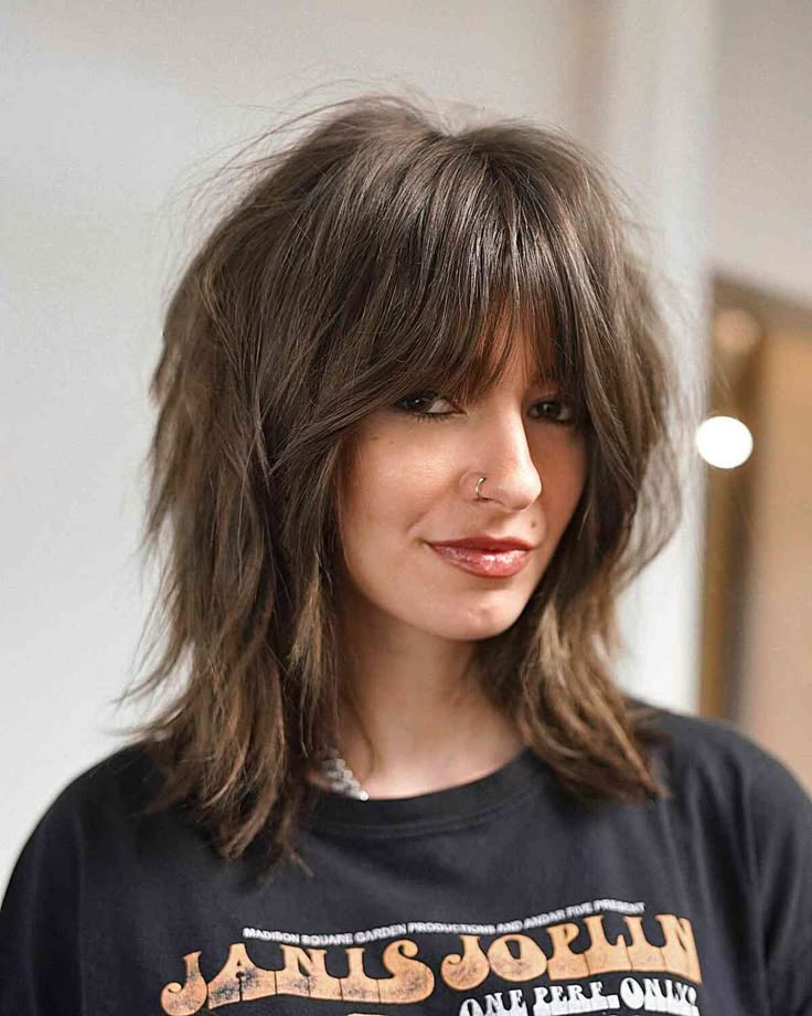 15+ Thick Wavy Haircuts That Will Transform Your Look in 2025 15 p 13 4