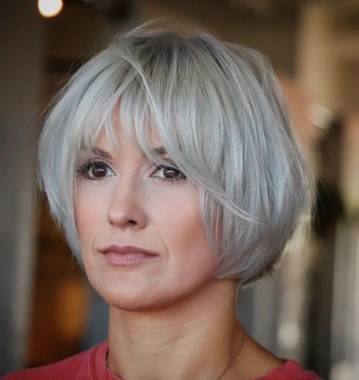 20 Flattering Bobs for Women Over 50 16 p 14 20