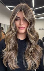 21 Winter Hair Colors For Brunettes That Are Anything But Boring 17 p 15 34