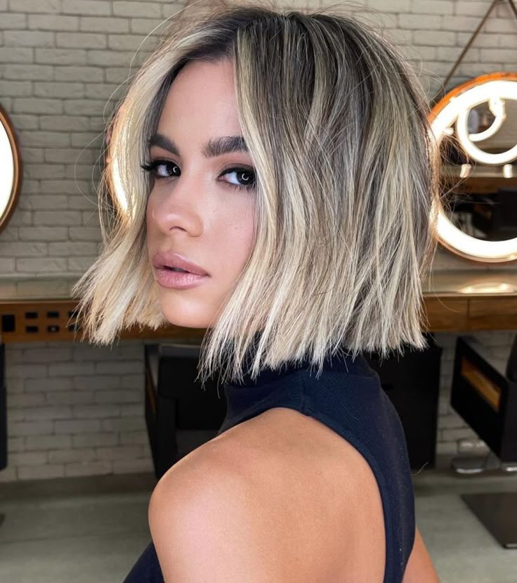 15+ Stylish Layered Bob Haircuts to Inspire Your Next Look 17 p 15 9