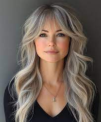 15+ Gray Hairstyles for Older Women | Chic & Timeless Ideas 18 p 16 13