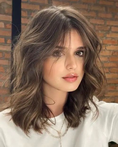 15+ Gorgeous Layered Haircuts for Long Hair to Transform Your Look 23 15+ Gorgeous Layered Haircuts for Long Hair to Transform Your Look
