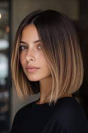 20 Sleek Lob (Long Bob) Haircuts for a Timeless Chic Look 22 p 20 4