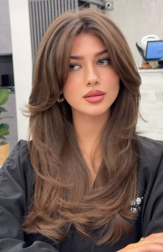 15+ Dazzling Dark Brown Hair Ideas To Elevate Your Look This Season 5 p 3 22