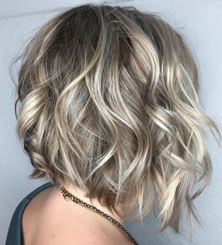 15+ Charming Medium Bob Haircuts You’ll Want to Copy Instantly 6 p 4 25