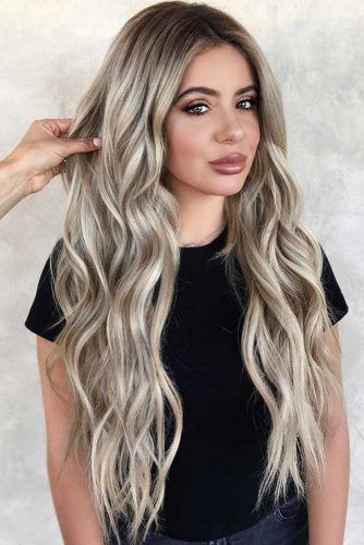 15+ Stunning Platinum Blonde Hair Color Ideas to Try in 2025 6 p 4 29