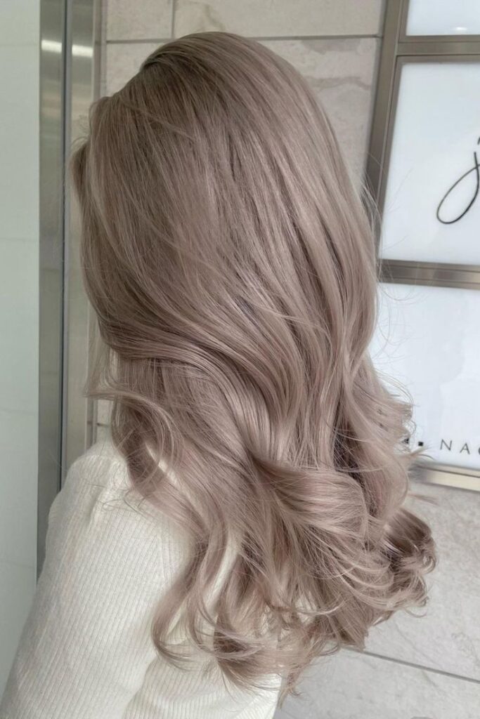 15 Winter Hair Colors for Short Hair 6 p 4 43
