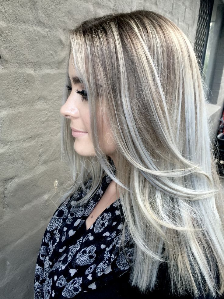 15+ Stunning Winter Hair Colors for Blondes to Try in 2025 7 p 5 12