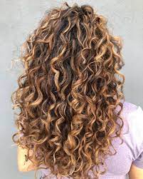 15+ Stunning Caramel Highlights on Brown Hair Ideas to Try in 2025 7 p 5 13