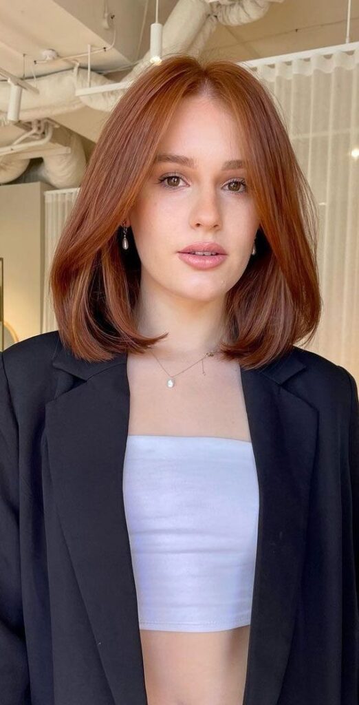 20 Sleek Lob (Long Bob) Haircuts for a Timeless Chic Look 9 p 7 15