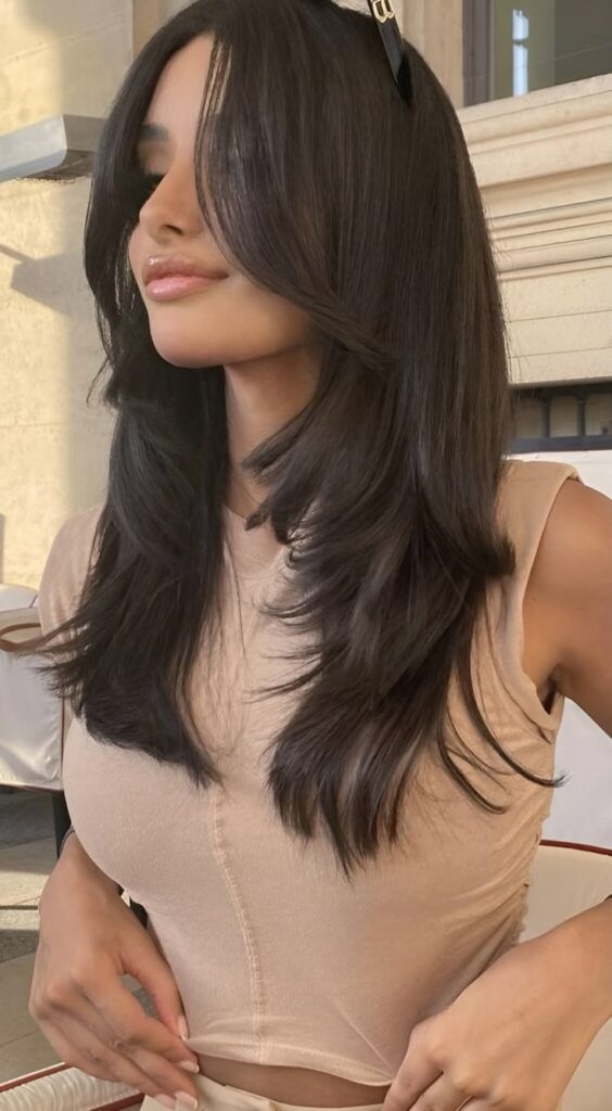 15+ Gorgeous Layered Haircuts for Long Hair to Transform Your Look 9 p 7 6