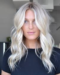 15+ Stunning Platinum Blonde Hair Color Ideas to Try in 2025 10 p 8 27
