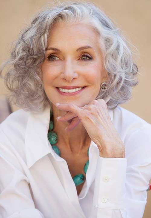 20 Flattering Bobs for Women Over 50 11 p 9 19