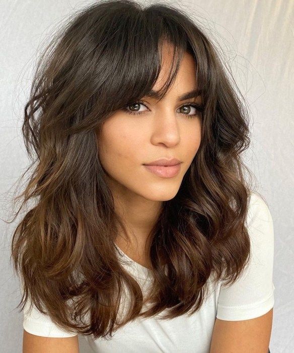 15+ Chic Medium-Length Layered Haircuts to Refresh Your Look 13 p11